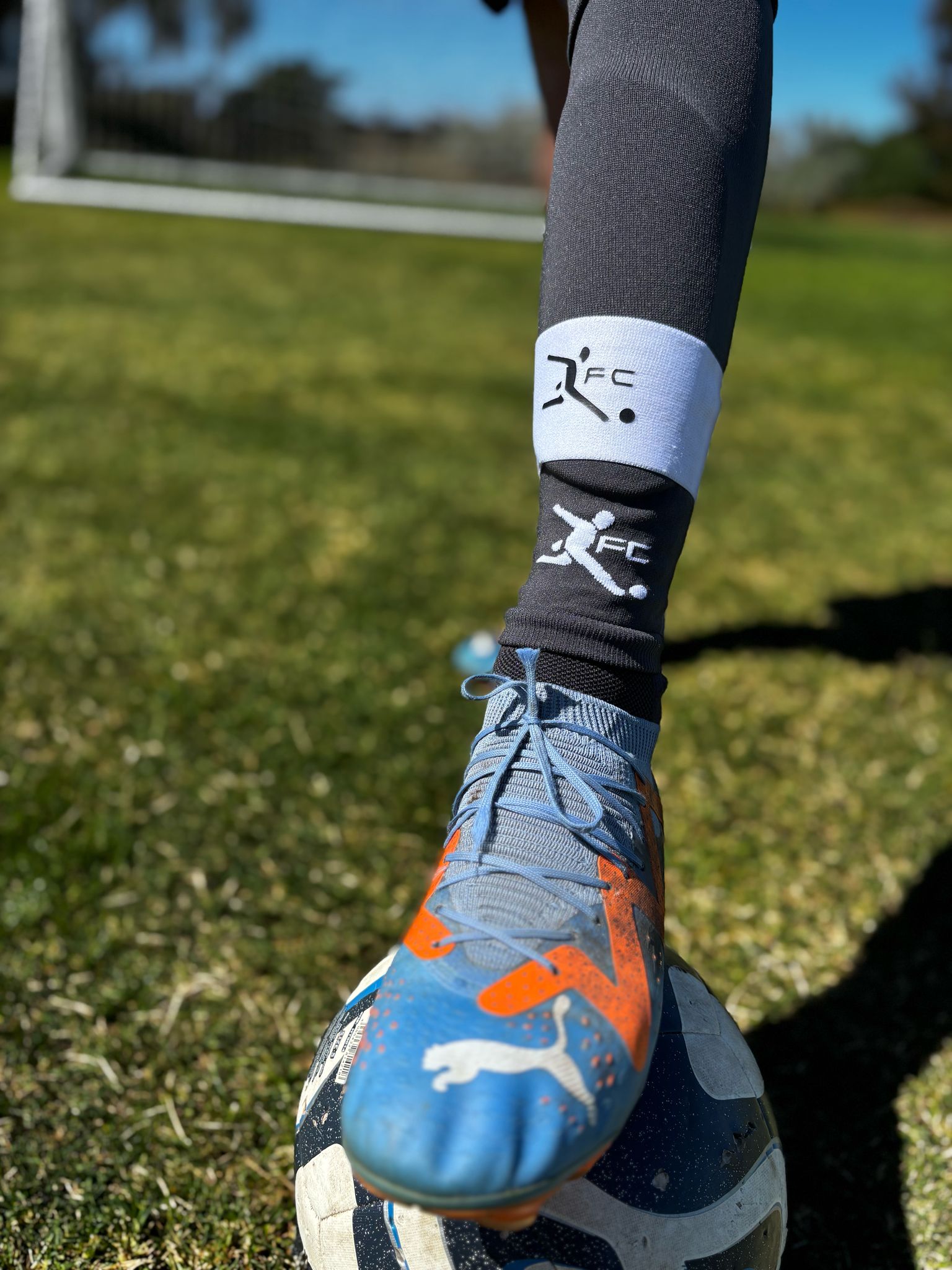 shin stays, shin stayz, football socks, soccer socks, action image